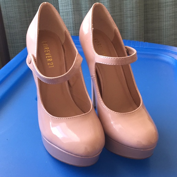 Forever 21 Shoes - Cute nude high heels